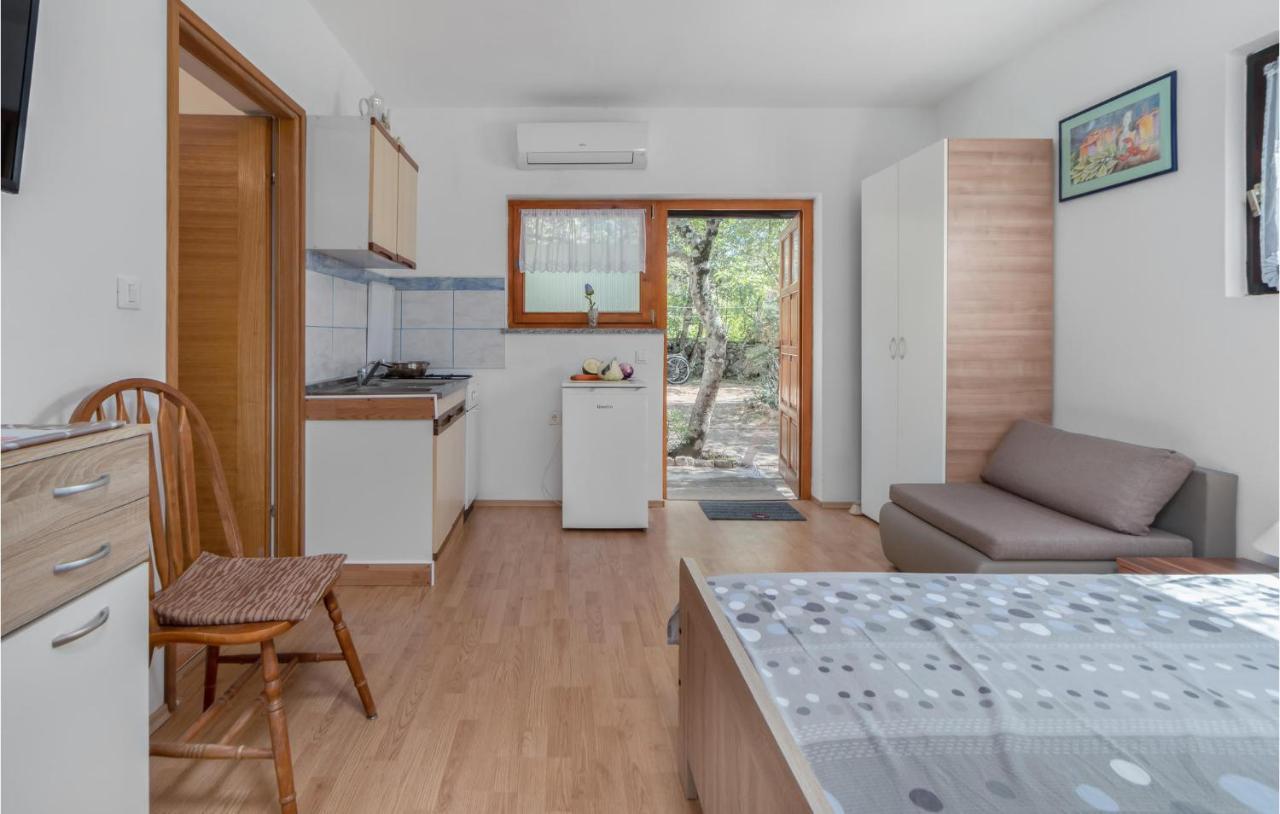 Pet Friendly Apartment In Pinezici With Wifi Eksteriør bilde