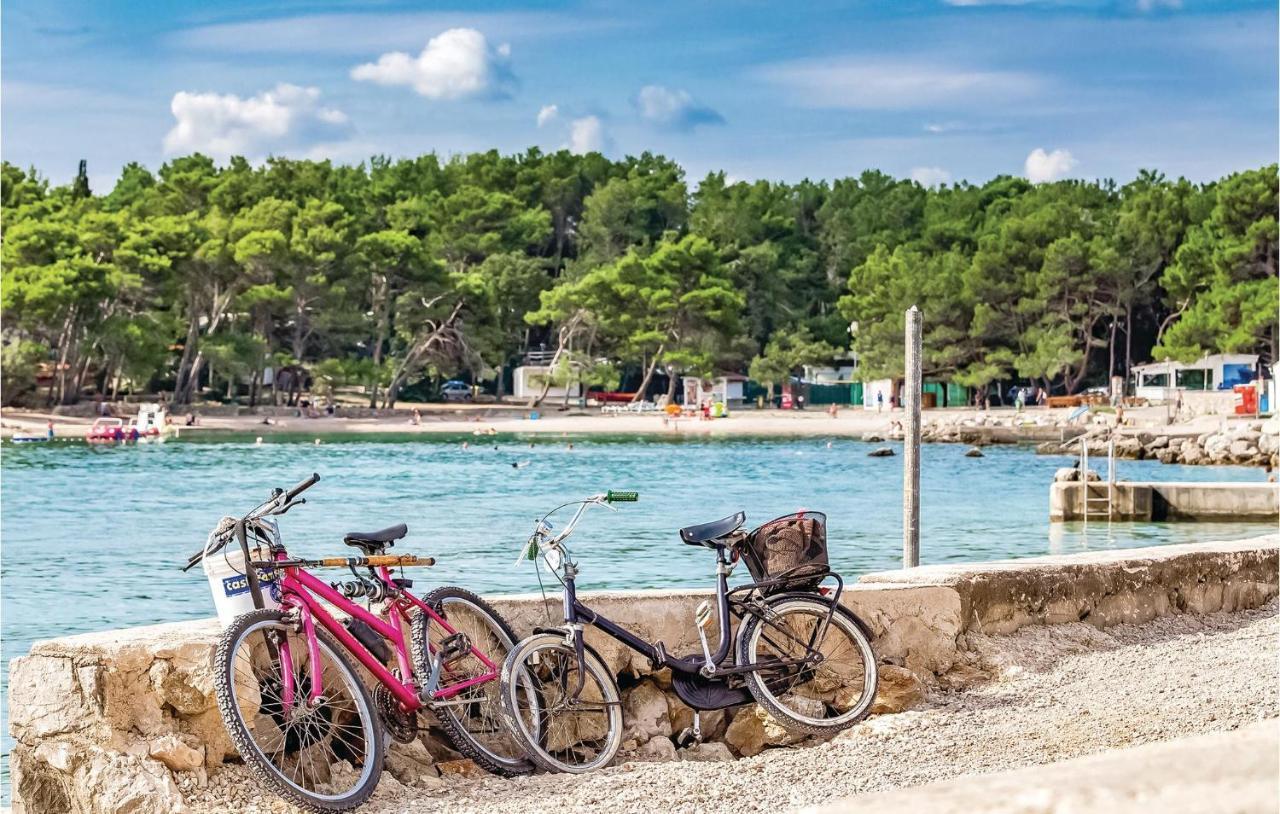 Pet Friendly Apartment In Pinezici With Wifi Eksteriør bilde